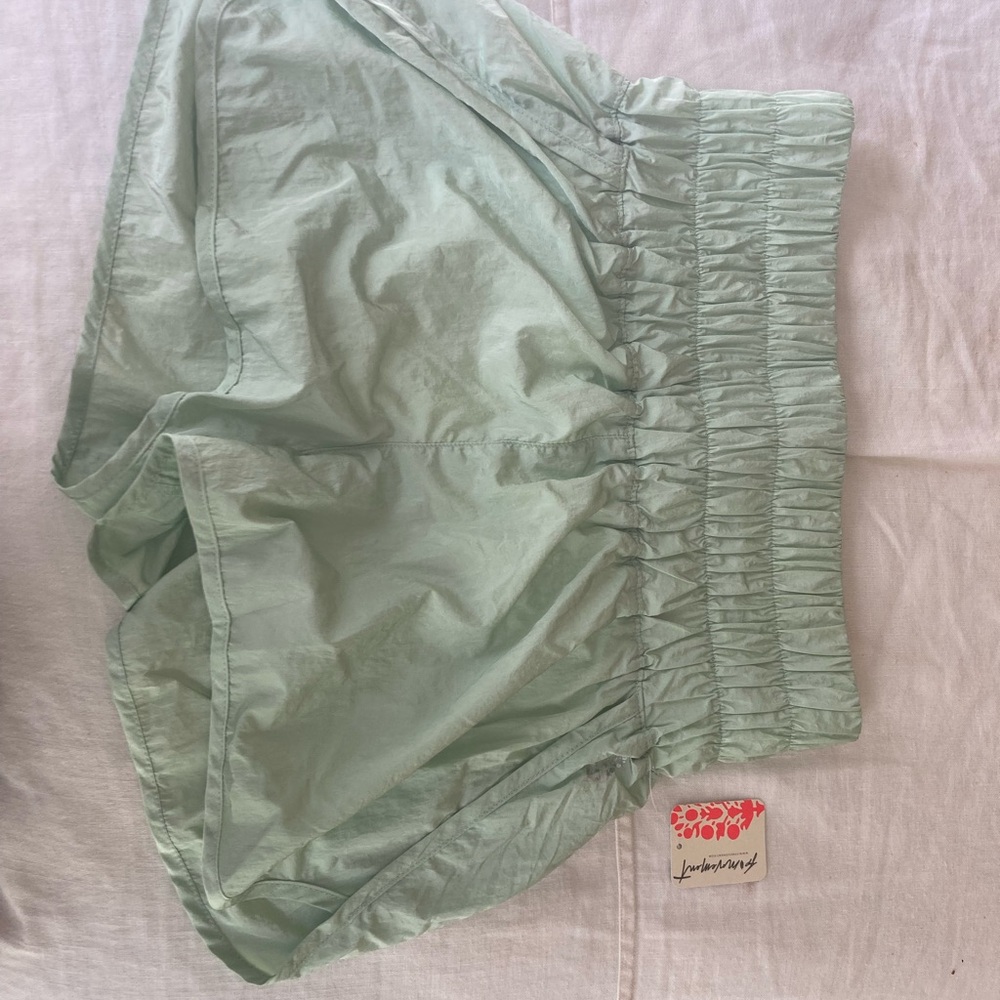 Free people movement athletic shorts - Picture 1 of 3